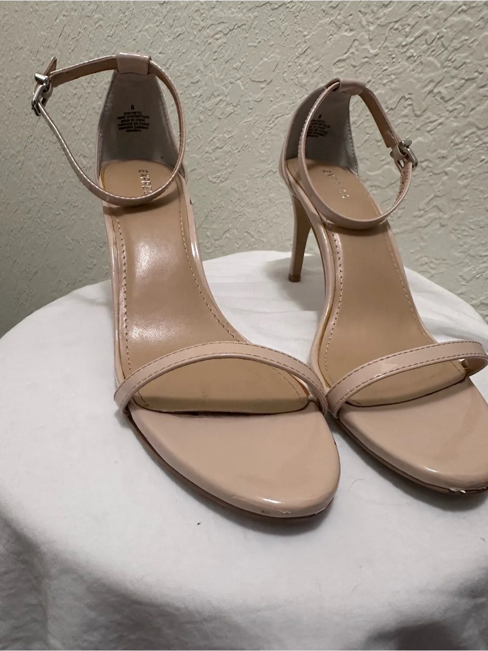 Express classic nude